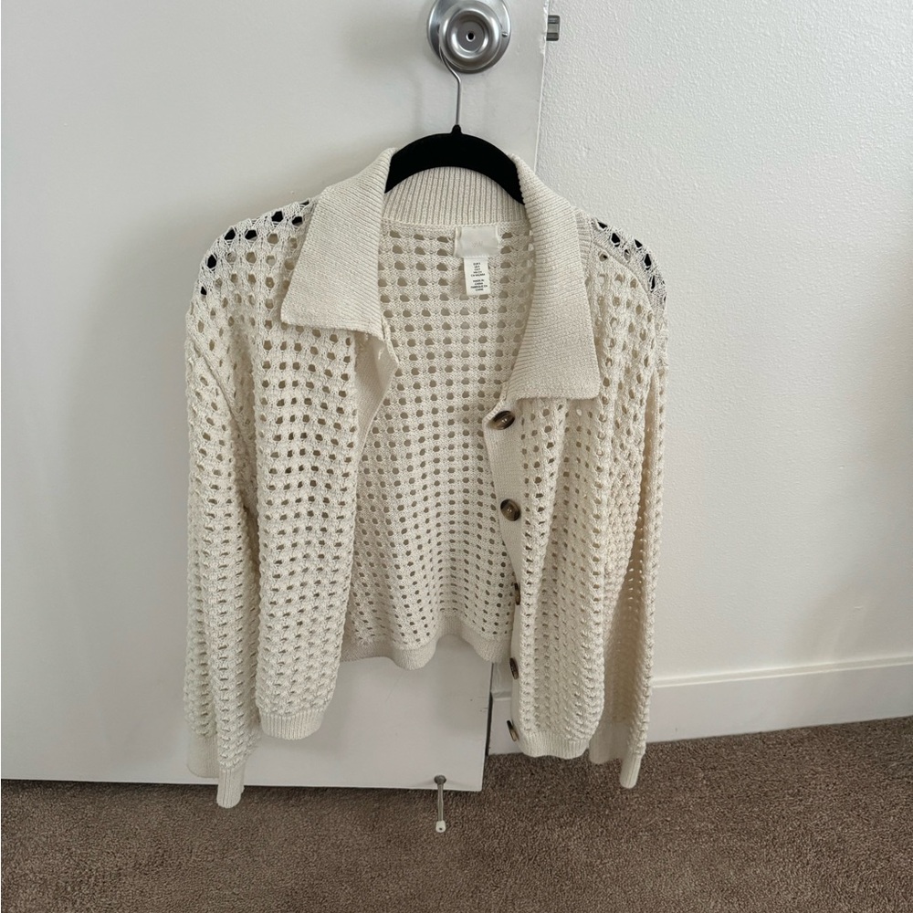 H&M button up cardigan